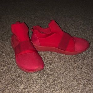 Steve Madden Cryme Workout Laceless Tennis Shoes